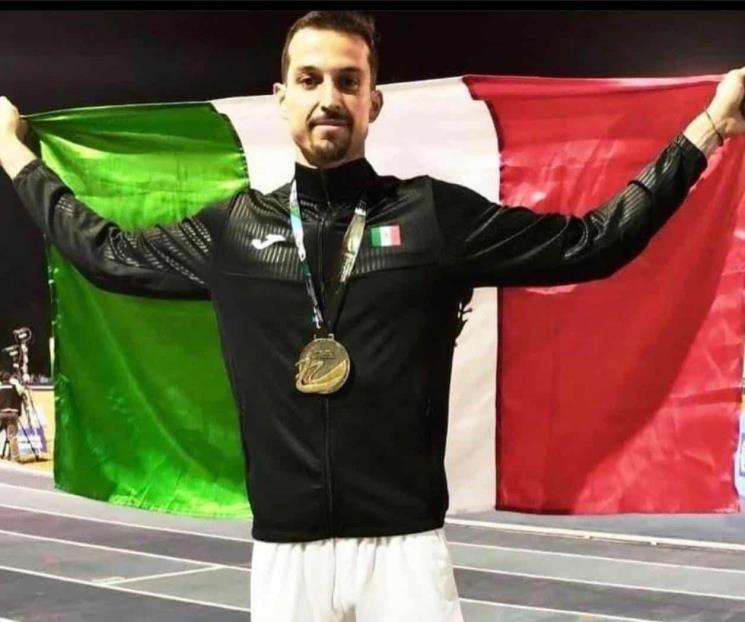 Atleta mexicano Edgar Rivera gana medalla de oro en salto de altura