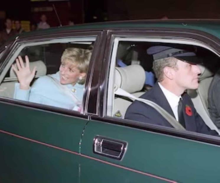 Indemnizan a chófer de Diana de Gales por caso de difamación