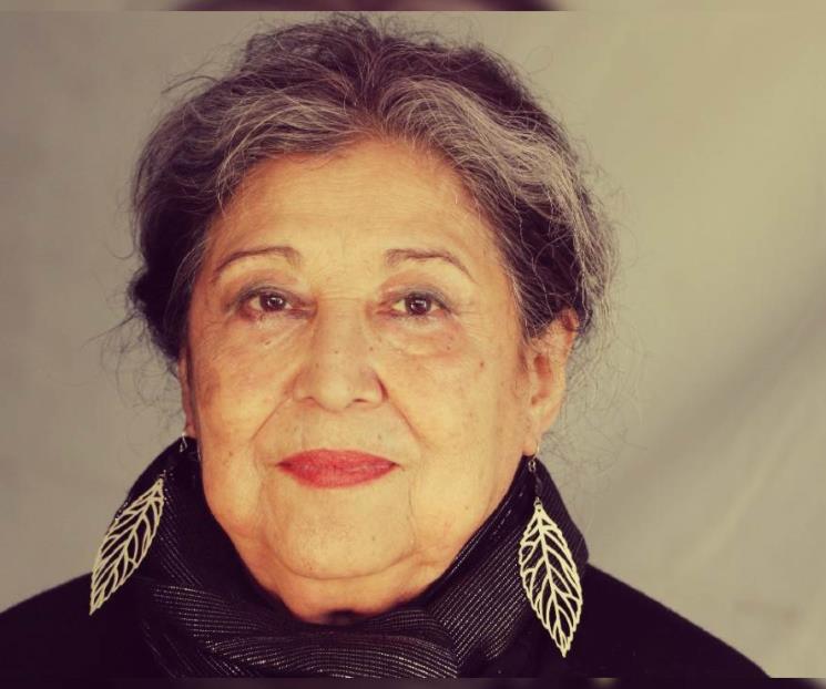 Muere la poeta y cronista chilena Carmen Berenguer