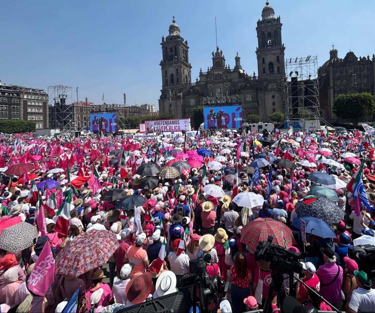 AMLO dice que en México se garantizan las libertades tras marcha