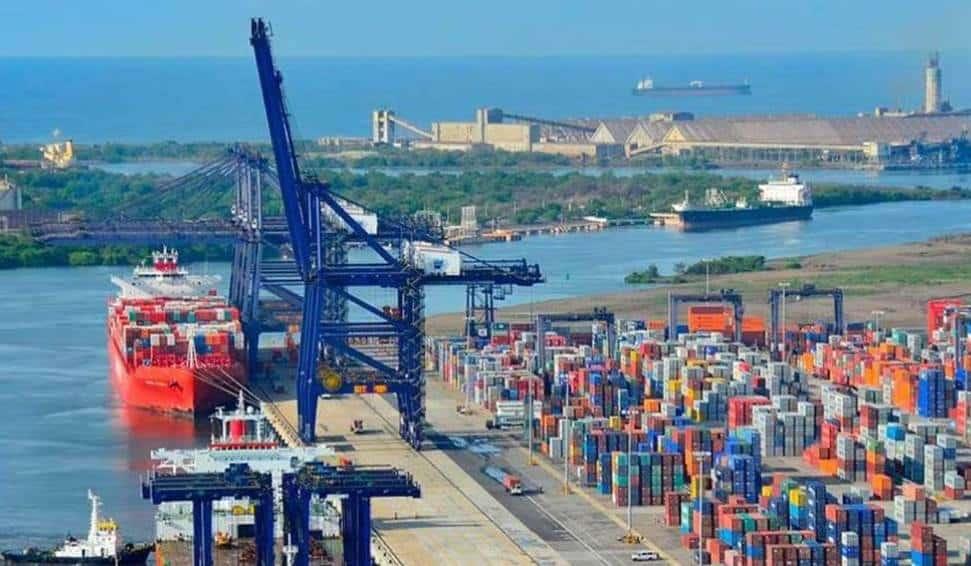 Puerto Lázaro Cárdenas reporta 31% de incremento en carga