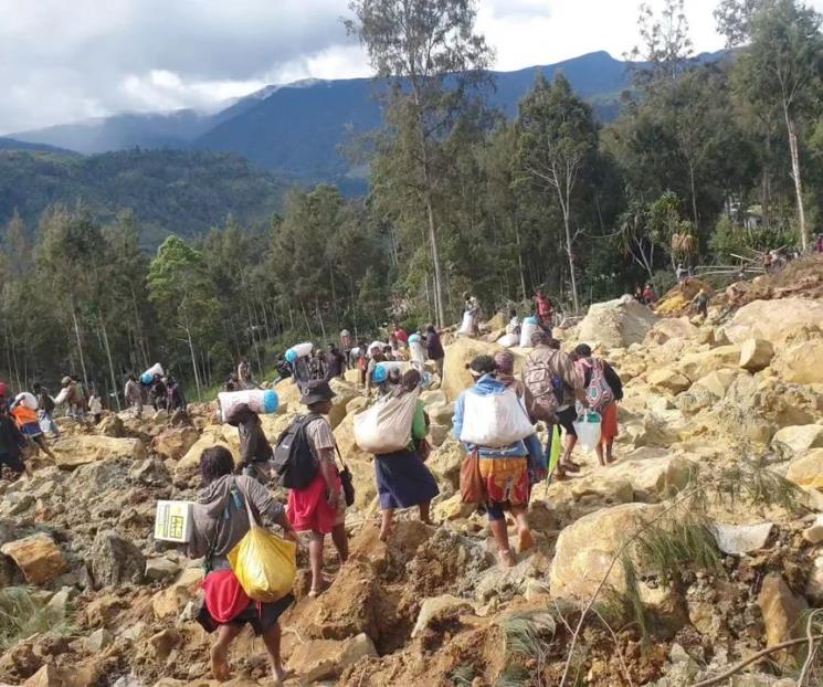 Deja deslizamiento en Papúa Nueva Guinea cientos de muertos