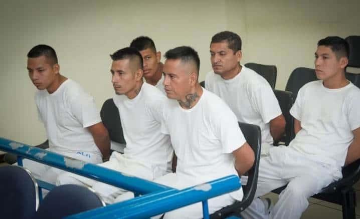 Condenan a seis mexicanos a 10 años en El Salvador por narcotráfico