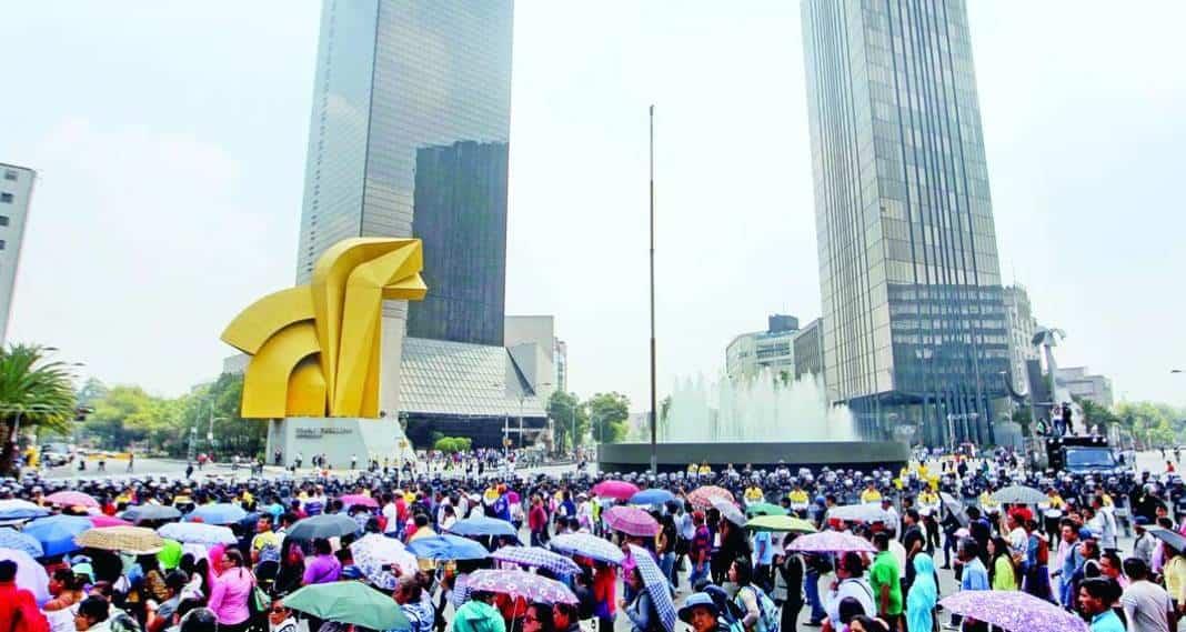 Apenas 3% de mítines y eventos masivos están asegurados en México