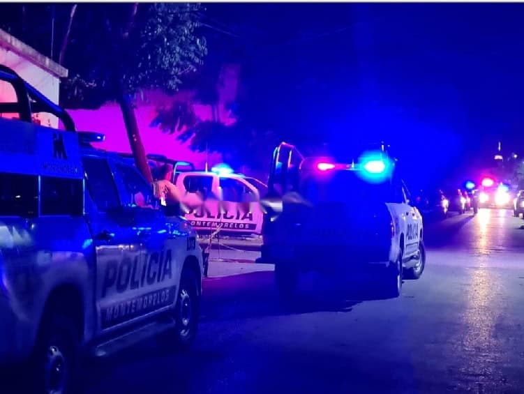 Dos hombres originarios de Colombia fueron atacados a balazos en calles del municipio de Montemorelos, resultando uno de ellos con varios impactos en su cuerpo.