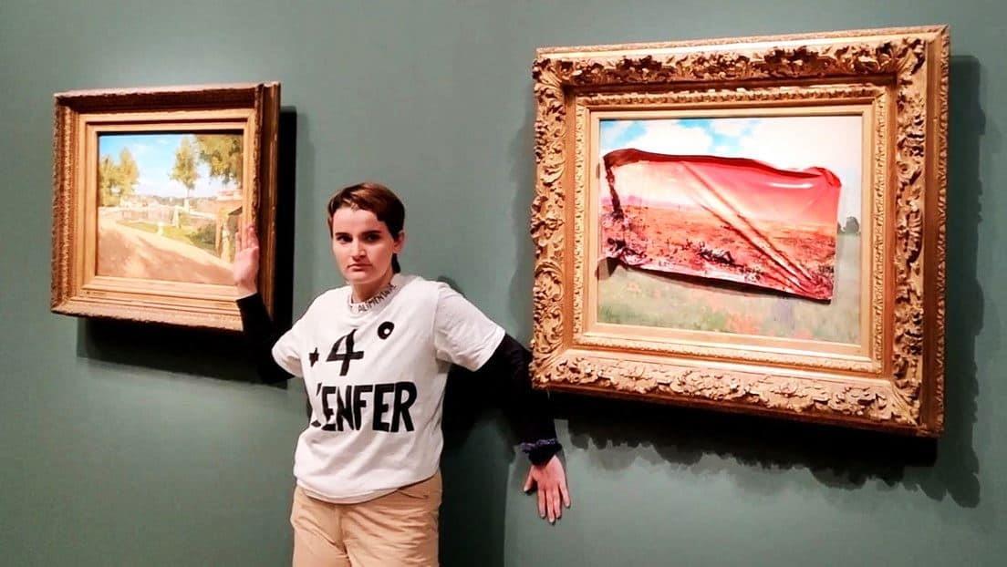 Detienen a activista por intervenir un Monet en París