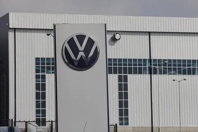 Admite SE mecanismo laboral de EU contra VW por supuestos despidos