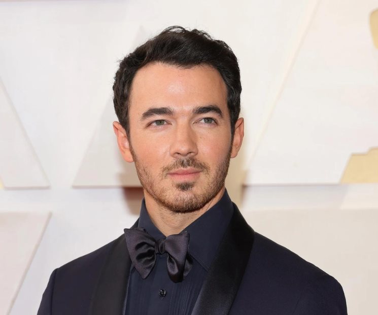 Confirma Kevin Jonas de los Jonas Brothers tener cáncer de piel