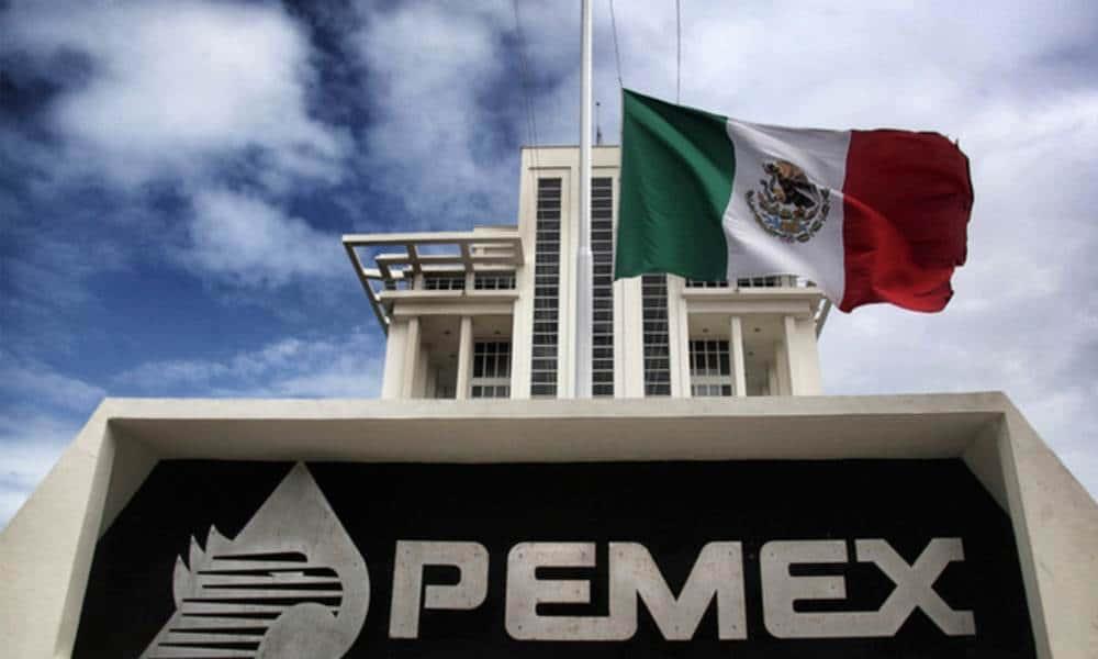 Pemex incrementa producción de crudos ligeros y mejora calidad