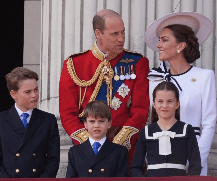 Felicitan Kate y sus hijos al príncipe Guillermo por el Día del Padre