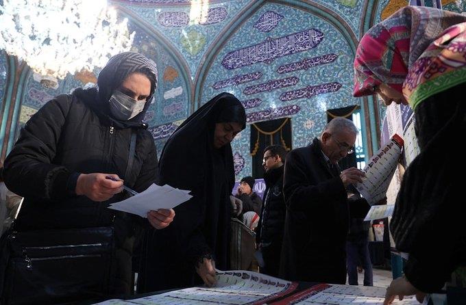 Observa Pezeshkian ligero avance en elecciones de Irán
