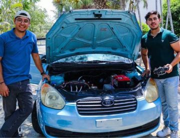 Estudiantes Tec transforman un automóvil de combustión a eléctrico