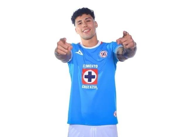 Confirma Cruz Azul a Jorge Sánchez 
