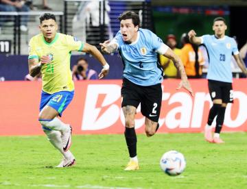 Uruguay accede a semifinales de Copa América