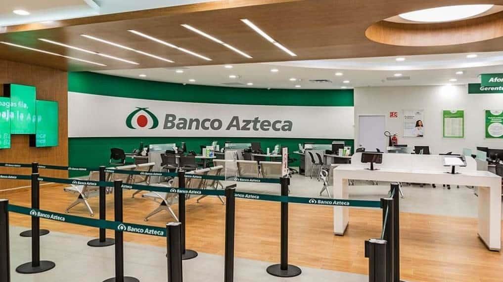 Salinas Pliego presume puesto de Banco Azteca en ranking