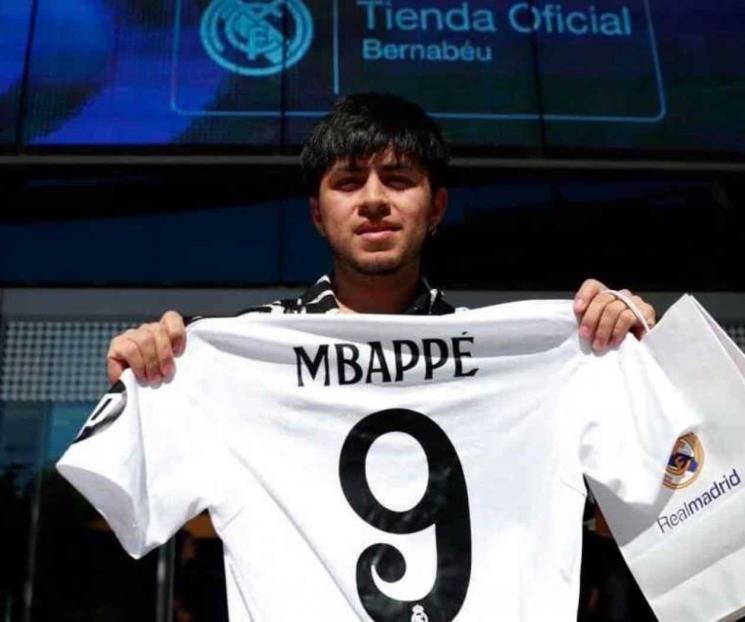 Ponen a la venta camisetas de Mbappé en Madrid