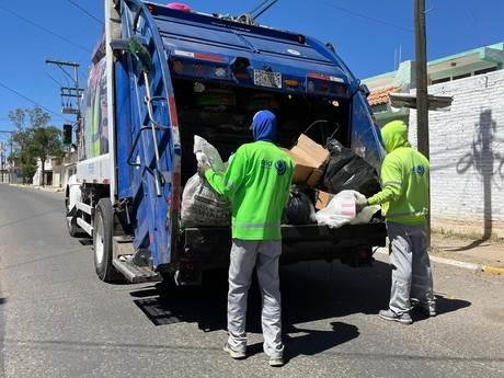 Buscan que camiones de basura estén actualizados para reciclar