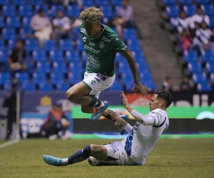 Puebla rescata agónico empate ante León en Jornada 3