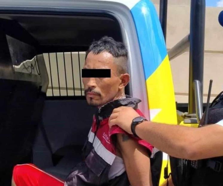 Detienen a ladrón en bicicleta tras asaltar a joven en Monterrey
