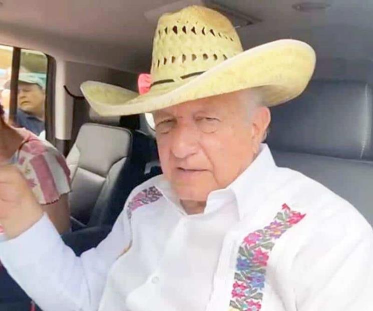 Hablaré con la verdad a los padres de los estudiantes: AMLO