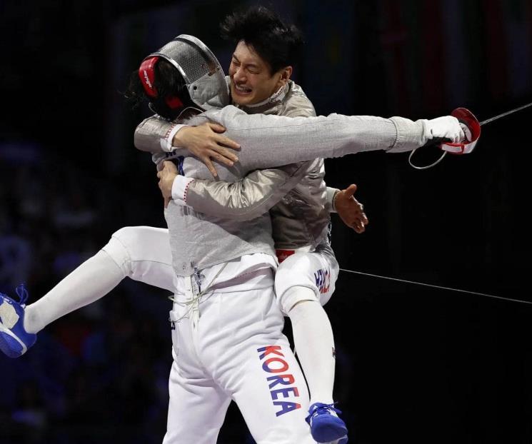 Corea del Sur gana en esgrima