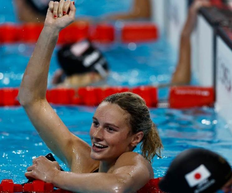 Gana McIntosh tercer oro en la natación