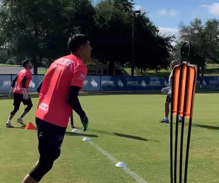 Cierra Rayados preparación para duelo ante Pumas