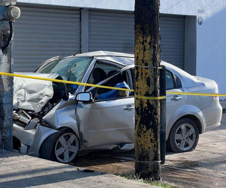 Conductor muere tras perder el control del volante en Guadalupe