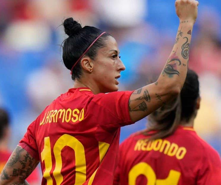 Anota Jenni y España avanza a semifinales 