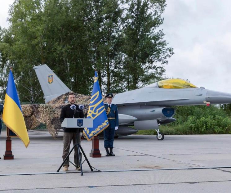 Anuncia Zelenski llegada de aviones de combate a Ucrania