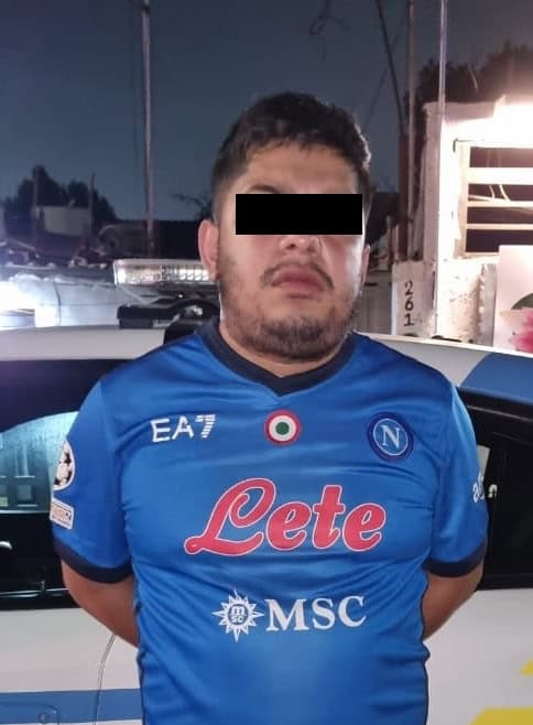 Un hombre fue detenido por oficiales de la Policía de Monterrey, luego de que golpeara, mordiera e intentara ahorcar a su novia, porque le recordó a su ex pareja que le fue infiel con otro, en la Colonia Obrerista.