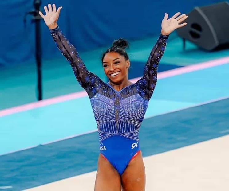 Se despide Simone Biles con plata en suelo 