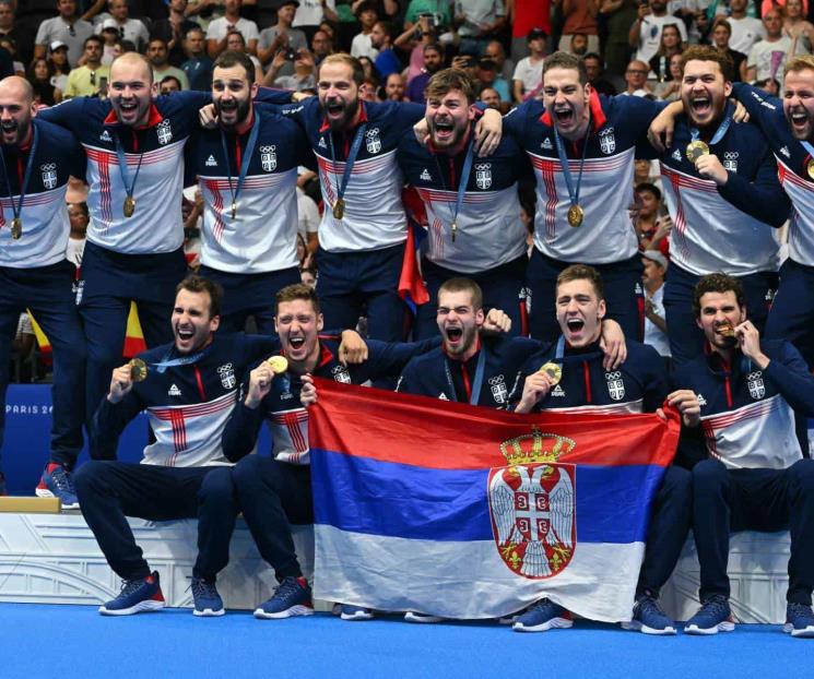 Serbia conquista el oro en el waterpolo