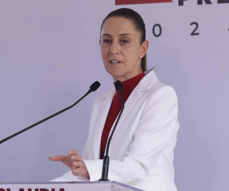 Celebra AMLO que Claudia Sheinbaum mantenga mañaneras