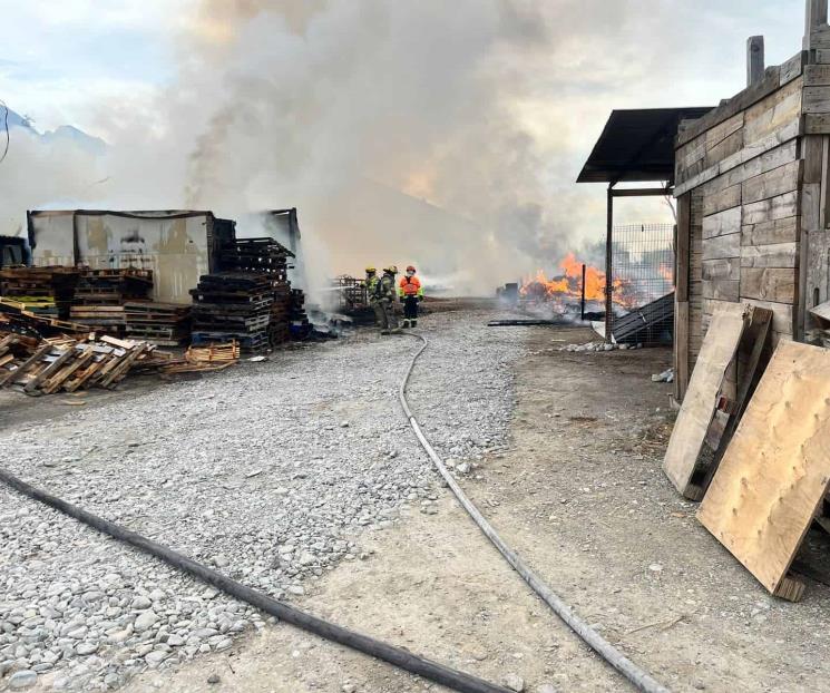 Deja incendio en tejabán un herido en SC