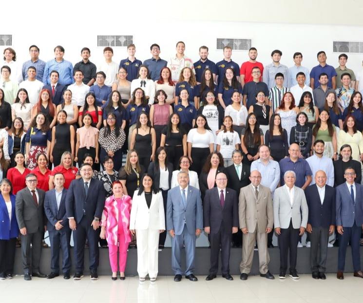 Recibes UANL a 154 estudiantes de diferentes latitudes