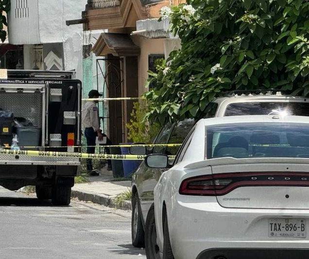 Un hombre fue asesinado con mucha saña al ser apuñalado en 23 ocasiones con una daga, en el interior de un domicilio ubicado en el municipio de San Nicolás.