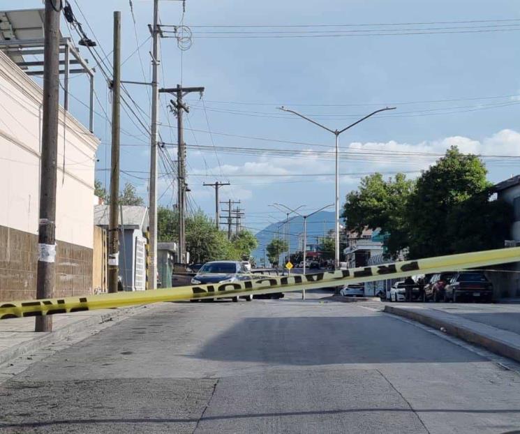 Ejecutan a dos cuando viajaban en un auto en Guadalupe