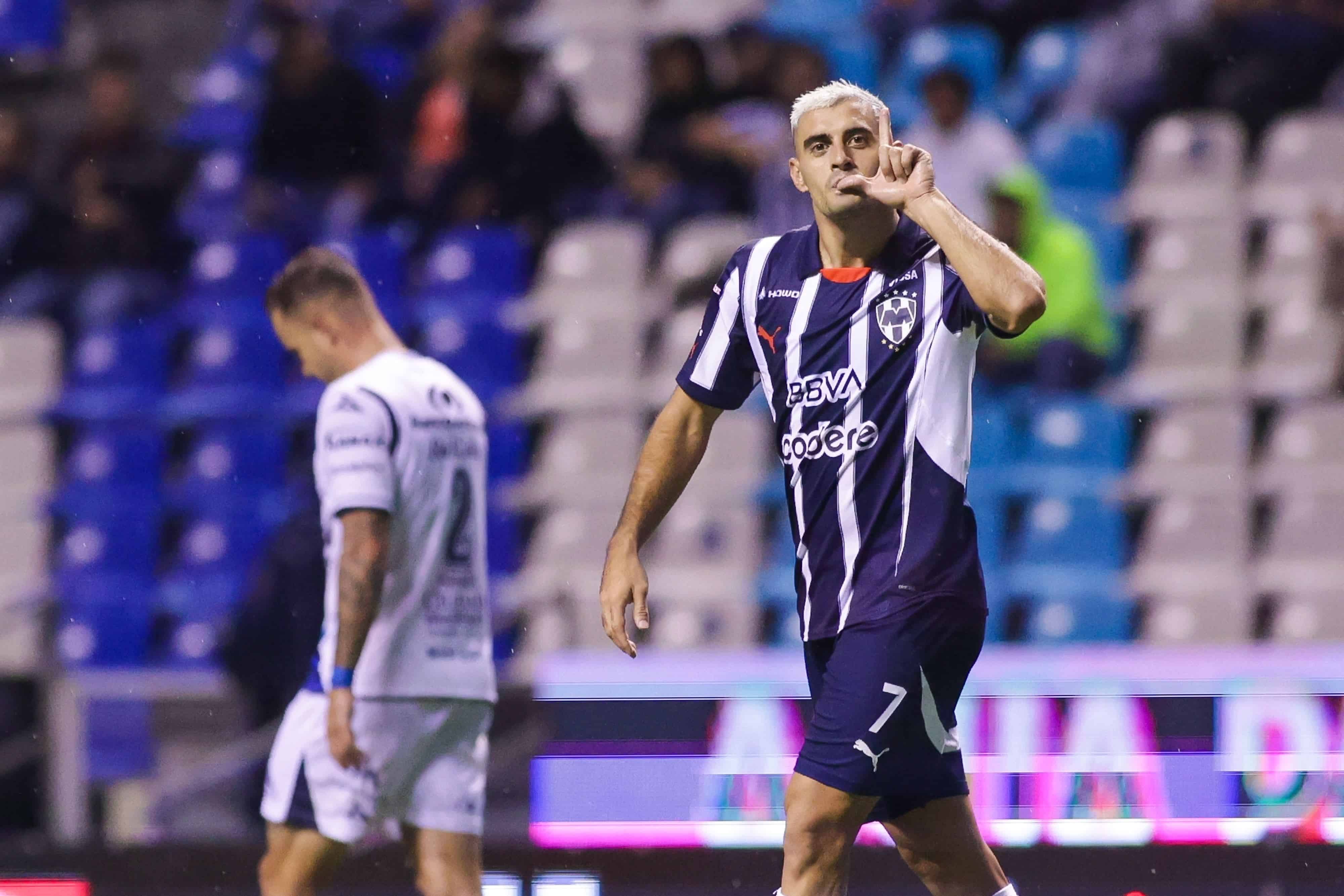 Germán Berterame hace el 1-0.