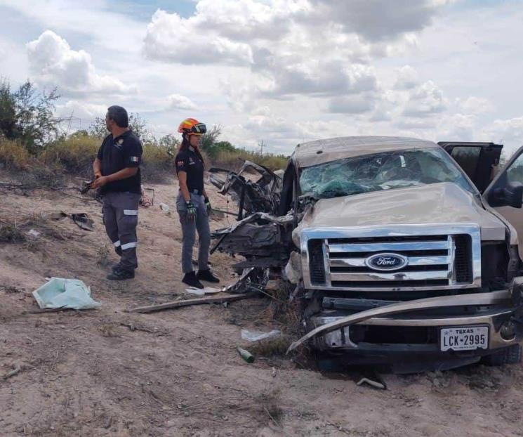 Muere tras volcadura en Mina