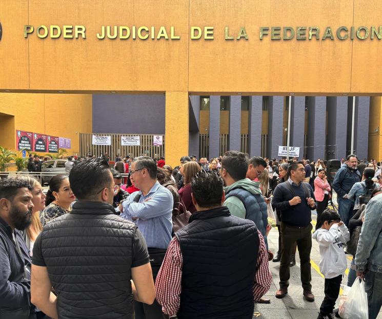 Paro de labores de trabajadores del Poder Judicial es ilegal: AMLO