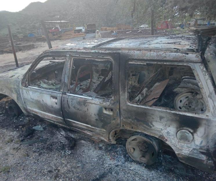 Se incendia camioneta en Zaragoza