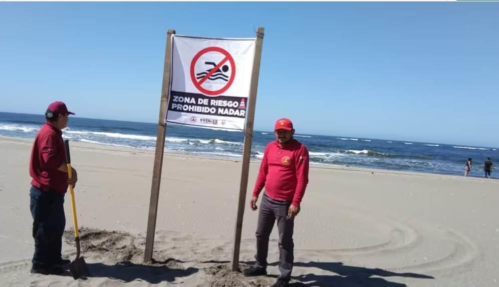 Restringen acceso a playas en Mazatlán tras rescate de turistas