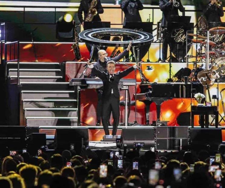 Vuelve Luis Miguel a brillar en Monterrey