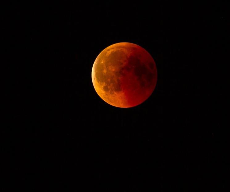 Eclipse Lunar 2024: ¿Por qué la Luna se vuelve roja?