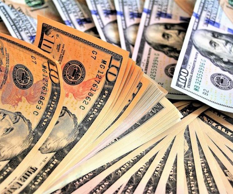 Precio del dólar abre al alza la semana en 19.23 pesos al mayoreo