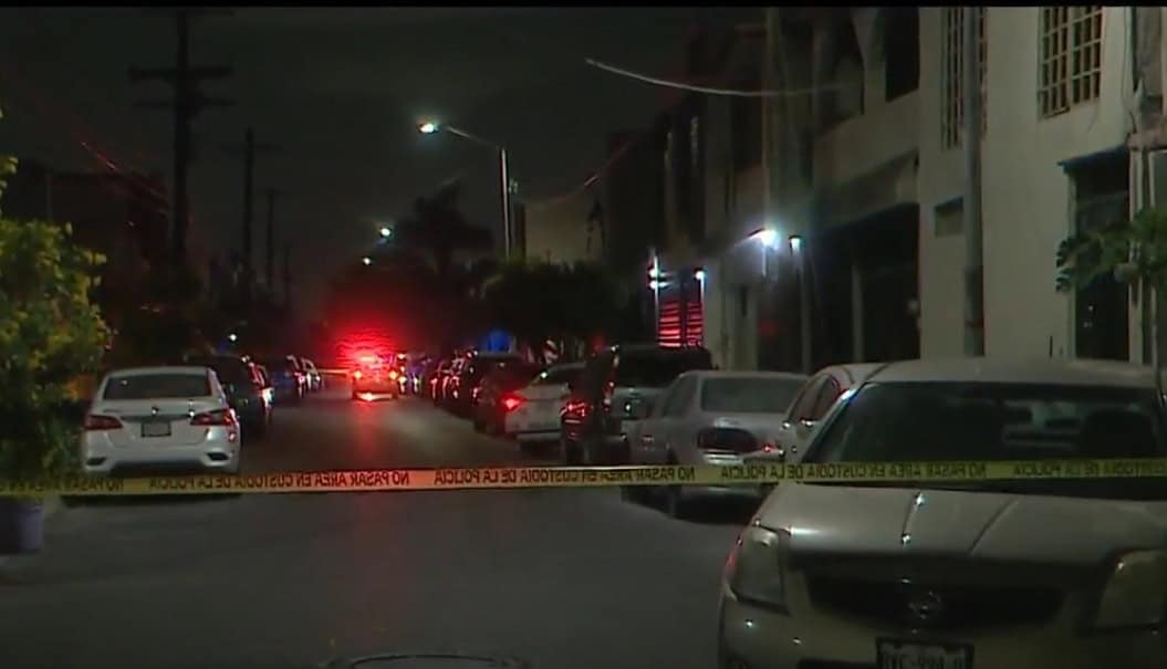 Un hombre que se desplazaba en una bicicleta, fue ejecutado de varios balazos, cuando se paseaba en calles de la Colonia Paseo de San Nicolás.