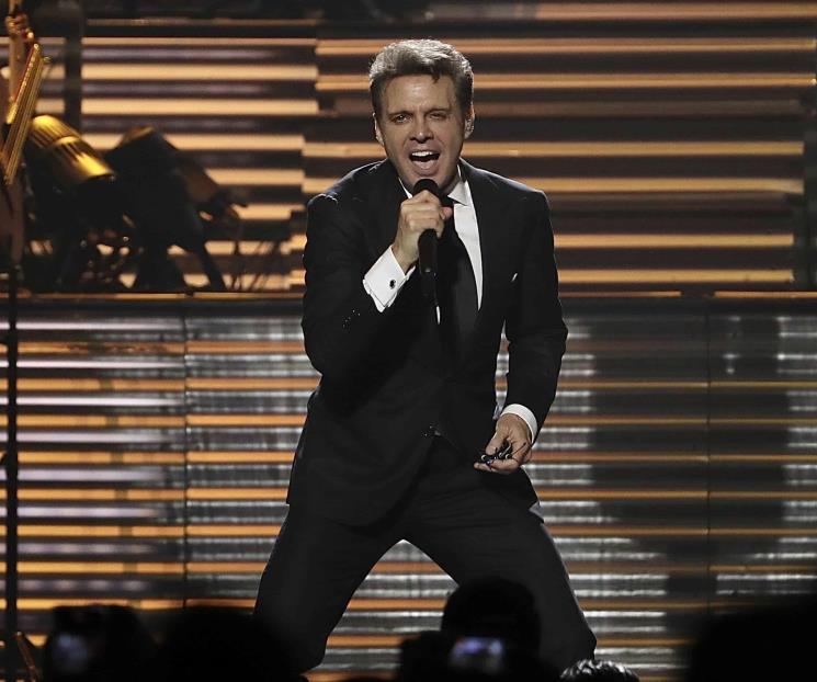 Luis Miguel arrasa en Monterrey y rompe récord de asistencia