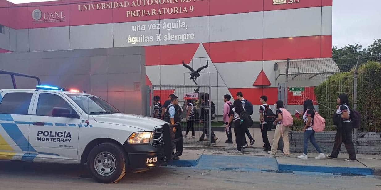 Amenaza con llevar pistola a prepa