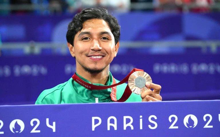 México llega a cuatro medallas